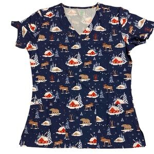 NWT, GT Performance Navy Winter Print V-Neck Scrub Top